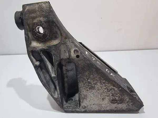 Suport motor dreapta 6772680 BMW X6 (2008-2014) [E71, E72] 3.0d M57 286 cp