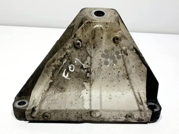 Suport motor dreapta 6777622 BMW Seria 5 GT (2009-2017) [F07] 5.0i n63