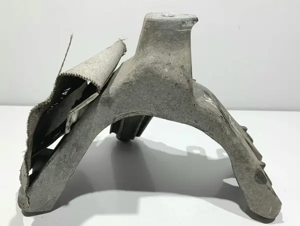 Suport motor dreapta 8K0199308BE Audi A5 (2007-2011) [8T3] 2.0 tdi CGLC
