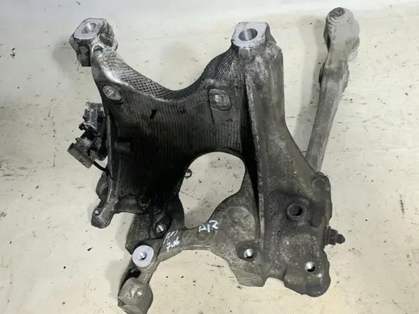 Suport motor dreapta 8W0399296E Audi A4 (2015-2019) [8W2, B9] 2.0 tdi DEUA