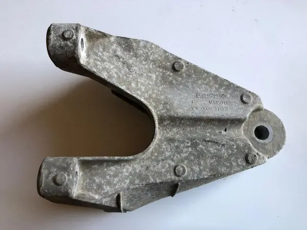 Suport motor dreapta cc116037aa Ford Transit 7 (2006->) 2.2d