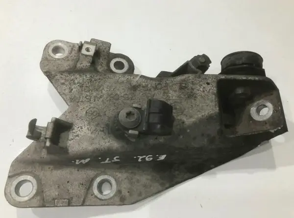 Suport motor stanga 6760315 BMW Seria 3 LCI (2008-2011)[E90] 2.5 benzina N52 214 cp