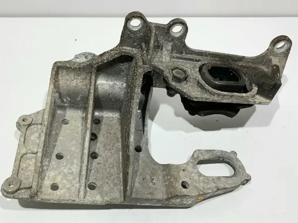 Suport motor stanga Nissan Qashqai facelift (2010-2013) [J10] 1.5 dci K9K 282