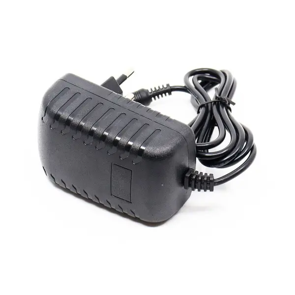 Sursă de alimentare 9V 3A cu mufă 5.5×2.5 mm și stecher integrat, carcasă plastic