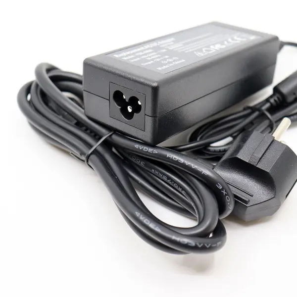 Sursă de alimentare capsulată 12V 5A cu LED indicator, mufă 5,5×2,1 mm, Rovision YDS