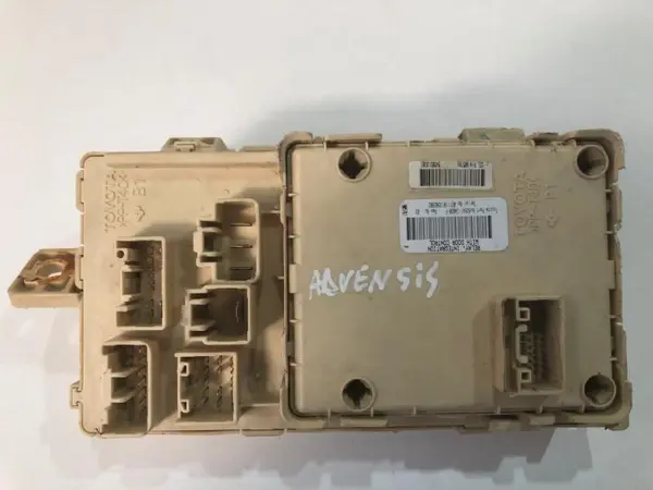 Tablou sigurante 82641-ca020-f Toyota Avensis (2003-2008) T25