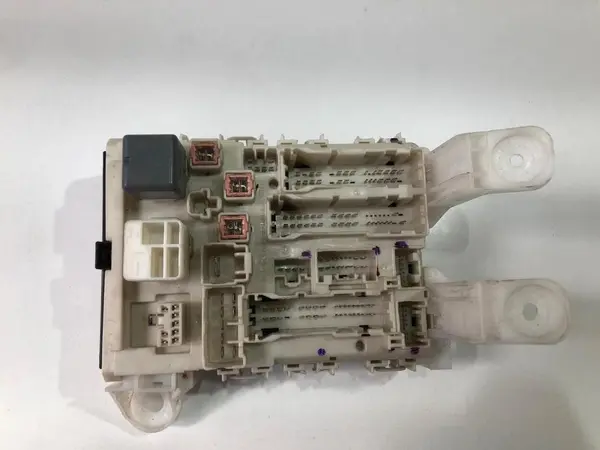 Tablou sigurante 82730-42020 Toyota RAV 4 (2005-2010)