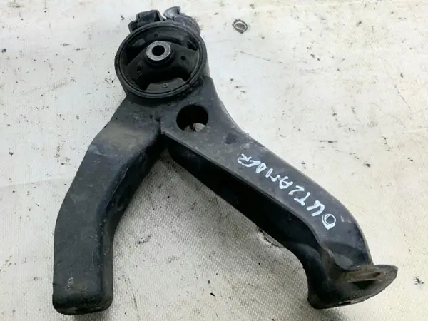 Tampon antibalans cutie Mitsubishi Outlander 2 (2006-2012) 2.2 HDI 4HK