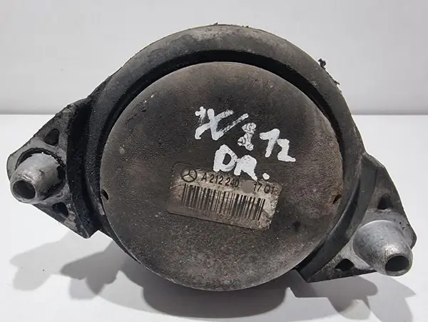 Tampon motor dreapta A2122404217 Mercedes C-Class (2007-2010) [W204] 2.2 cdi A651