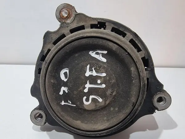Tampon motor stanga 6787657 BMW Seria 4 (2013->) [ F32 , F82 ] 2.0d 184 cp N47D20A