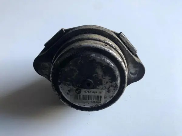 Tampon motor stanga / dreapta 6758444 01 BMW X5 (1999-2006) [E53] 3.0d