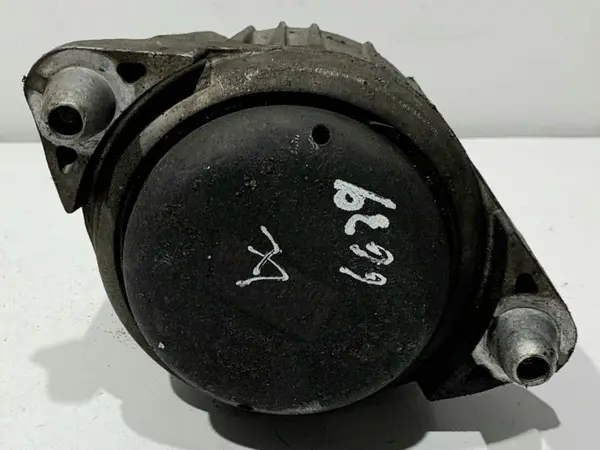 Tampon motor stanga / dreapta A2042404717 Mercedes C-Class (2007-2010) [W204] 2.2 cdti A651