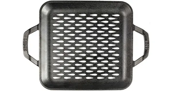 Tava patrata cu doua manere si gauri perforate pentru gratar Chef Collection Lodge 28 cm L-C11SGT