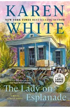 The Lady on Esplanade - Karen White