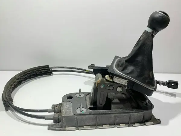 Timonerie cutie manuala 1K0711049CD Volkswagen Jetta 5 (2005-2010) 2.0 tdi CBDB