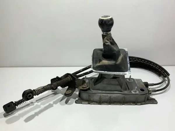 Timonerie cutie manuala 1K0711091A Skoda Octavia 2 (2004-2008) 1.9 tdi BMP