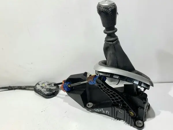 Timonerie cutie manuala Nissan Qashqai plus 2 ( 2008-2010) [J10] 2.0 dci M9R