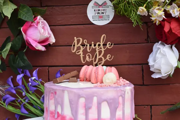 Topper Tort Bride To Be TC96 Lemn natur, 16x16cm