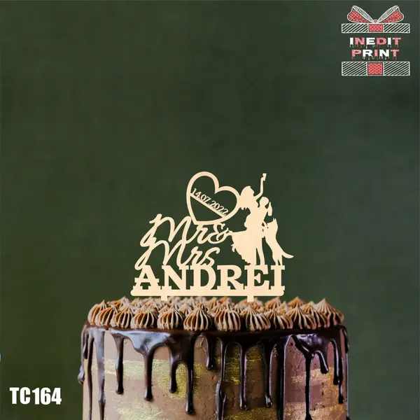 Topper Tort Personalizat MrMrs TC164 Lemn natur, 20x20cm