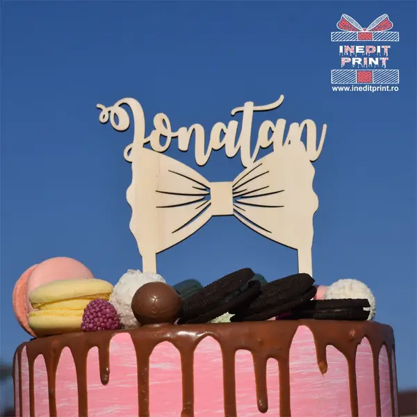 Topper Tort Personalizat TC299 Lemn natur, 20x20cm