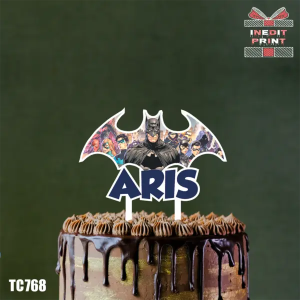 Topper Tort UV Personalizat Eroi DC Comics TC768 10x10cm, MDF