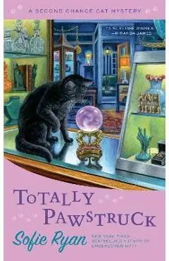 Totally Pawstruck - Sofie Ryan