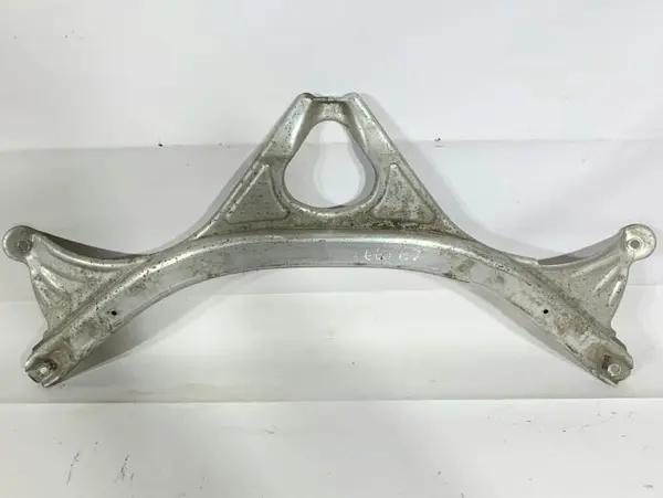 Traversa / suport 4G0805645C Audi A6 (2010-2018) [4G2, C7]