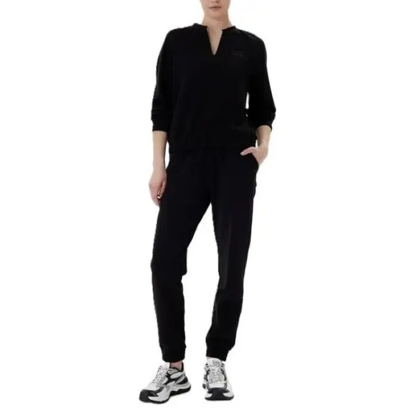Trening EA7 TRAIN TRACKSUIT W HO RN CH MAXILOGO EMBROIDERY