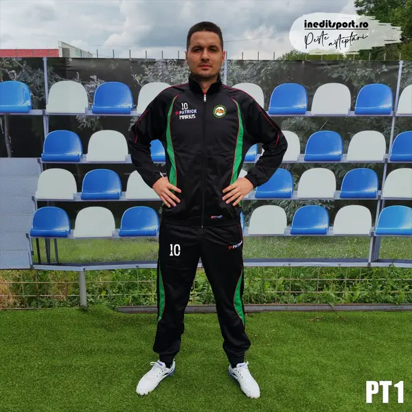 Trening pentru copii si adulti Patrick personalizabil PT1 XL, Negru cu verde