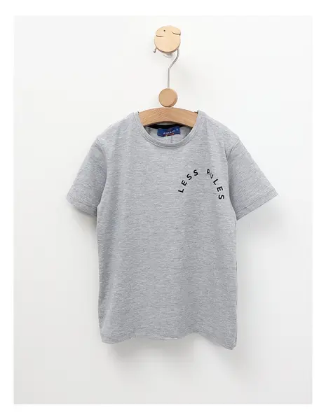 Tricou Less Rules, model gri