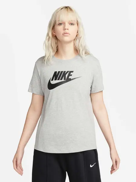 Tricou W Nsw Essntl Icn Ftra