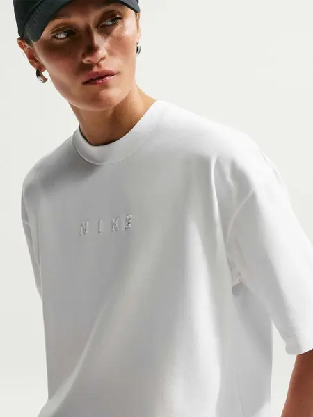 Tricou W Nsw Nk Luxe Rlx Fa26