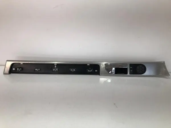 Trim usa dreapta fata 7l6867440 Volkswagen Touareg (2002-2006)