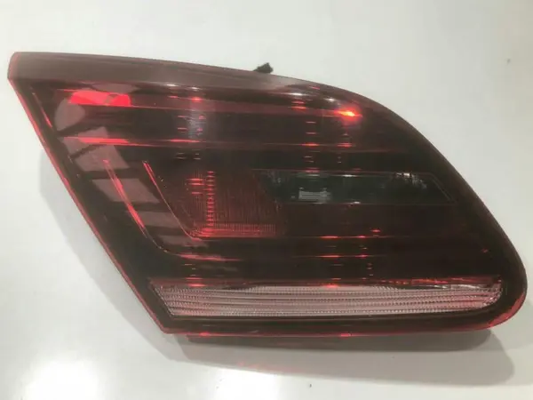 Tripla spate stanga haion 3C8945307Q Volkswagen Passat CC facelift (2012-2016)
