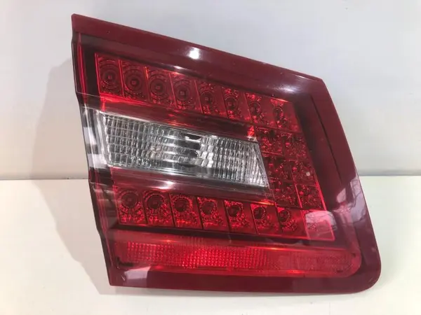 Tripla spate stanga portbagaj led Mercedes E-Class (2009->) [W212]