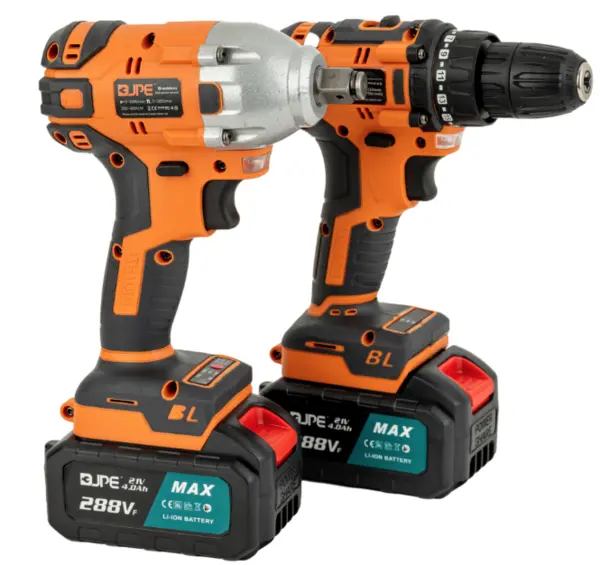 Trusa 1 masina de gaurit + 1 insurubat pe acumulator cu impact 2 acumulatori 4 Ah JPE