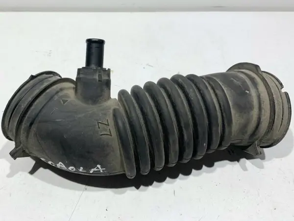Tub admisie aer 17881-0T060 Toyota Avensis facelift (2012-2015) [T27] 1.6 benzina 1ZRFAE