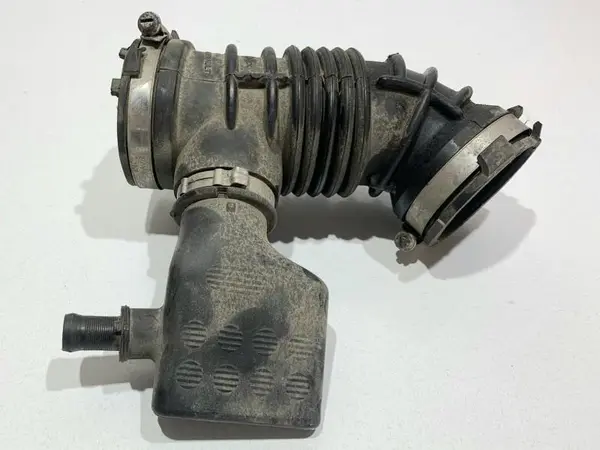 Tub admisie aer 8200506551 Renault Laguna 3 (2007-2010) 2.0 benzina M4R (704)