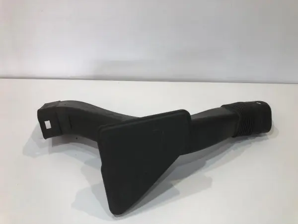 Tub admisie aer (distribuitor aer) 7577472 BMW Seria 7 (2008-2015) [F01, F02]