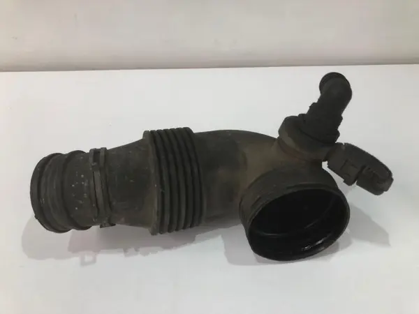 Tubulatura admisie 7l6129534 Volkswagen Touareg (2002-2006) 2.5 tdi