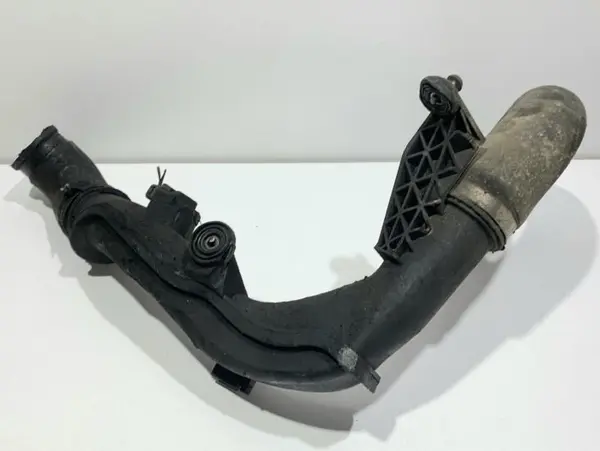 Tubulatura intercooler cu senzor 5N0145770A Volkswagen Golf 6 (2008-2013) 2.0 tdi CBBB
