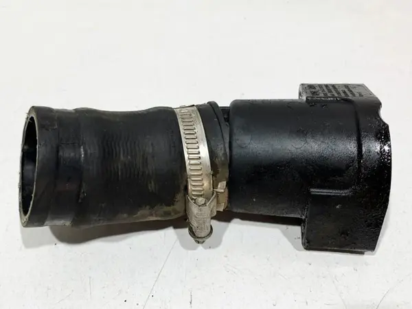 Tubulatura turbo 03L131111G Skoda Fabia 2 facelift (2010-2014) 2.0 tdi CBBB; CFF; CGL; CFH; CFG; CAY; CAGA