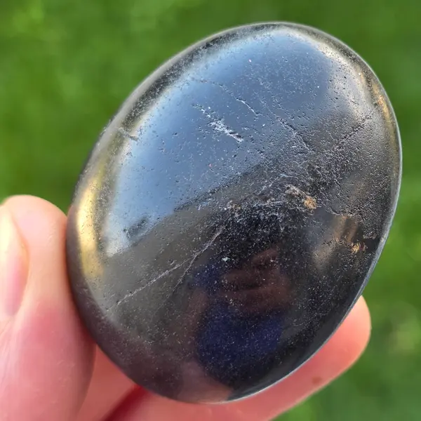 Turmalina neagra palmstone m11