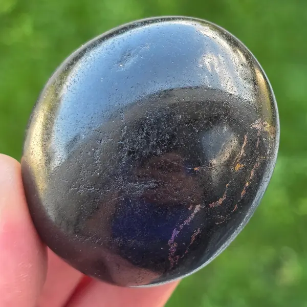 Turmalina neagra palmstone m12