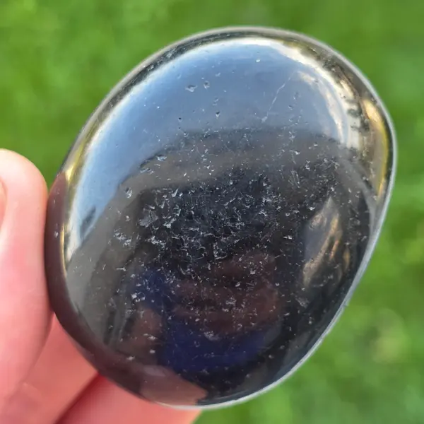 Turmalina neagra palmstone m4