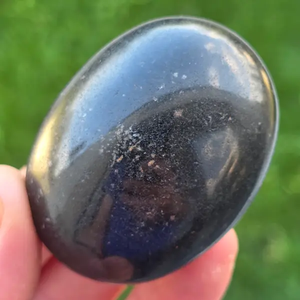 Turmalina neagra palmstone m6