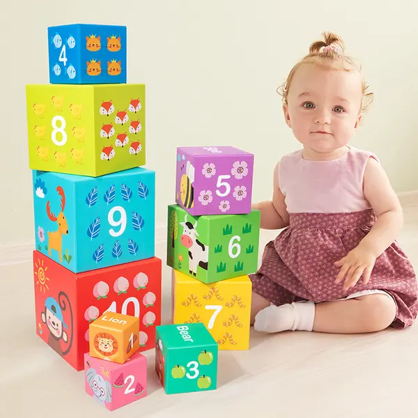 Turn piramida - set 10 cuburi din carton de stivuit, jucarie educativa pentru copii