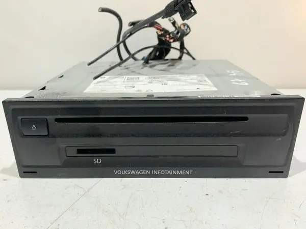 Unitate radio 3Q0035824A Volkswagen Golf 7 (2012-2017)