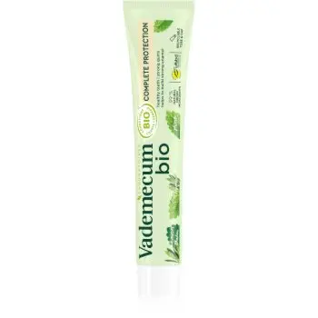 Vademecum BIO Complete Protection pastă de dinți cu extract din plante pentru îngrijire dentară completă