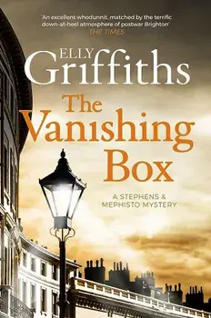 Vanishing Box, Paperback/Elly Griffiths